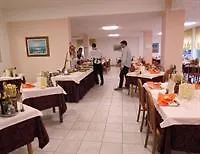 Mimosa 酒店