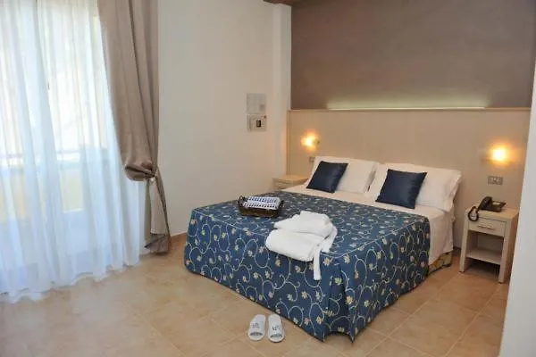 Hotel Mimosa 3*
